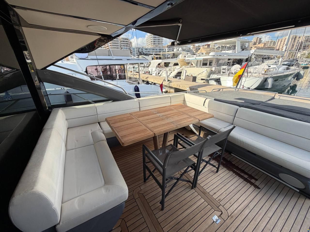 Sunseeker Predator 68