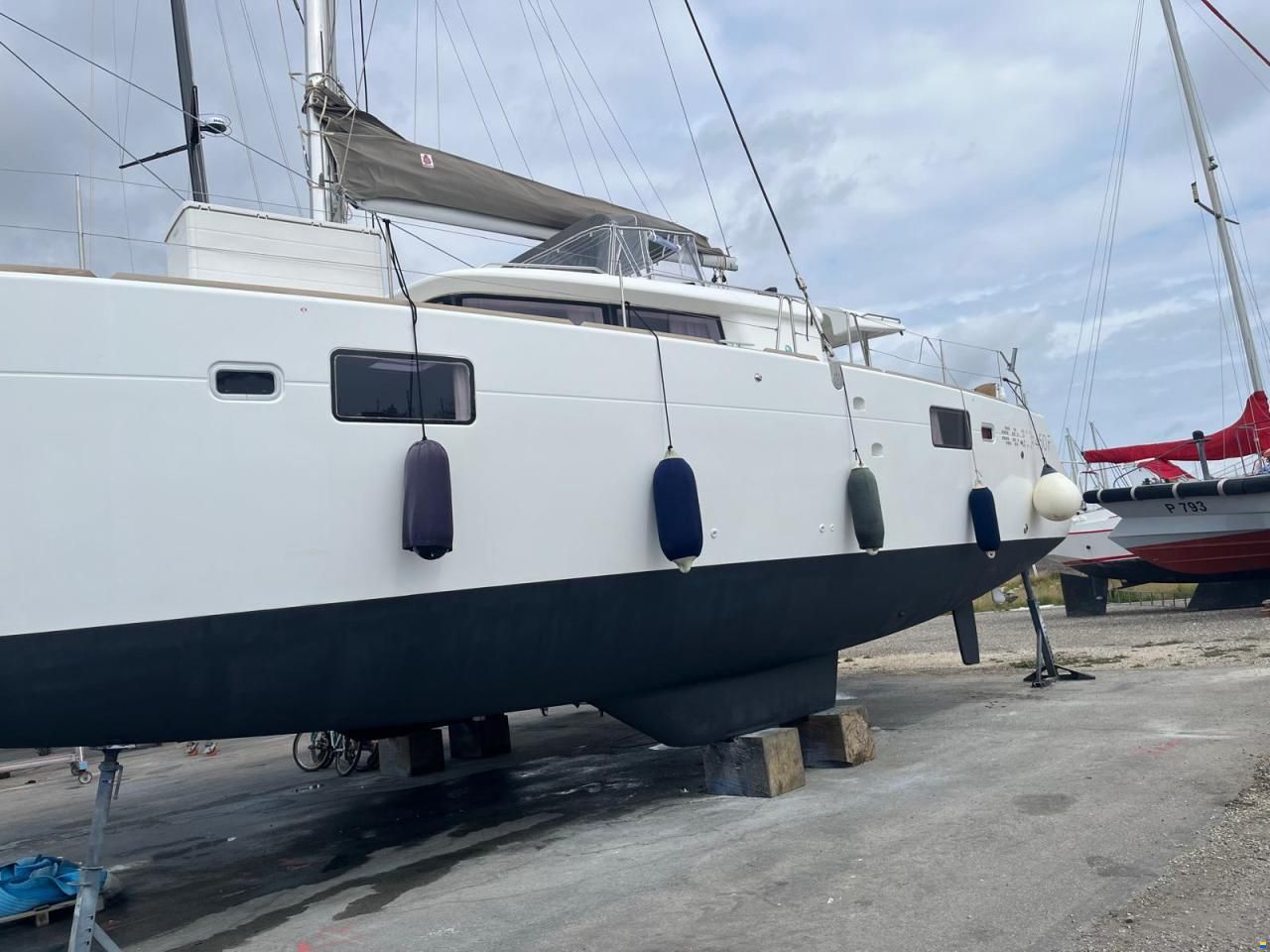 Lagoon 450 F