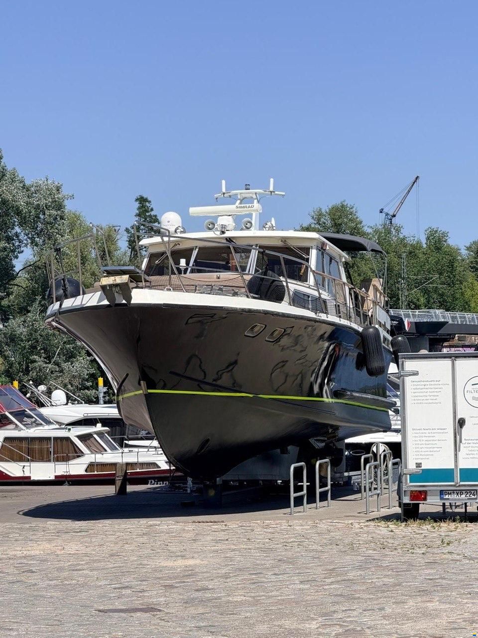 Bootswerft-Brauer-Bützfleth 48 Pilothouse