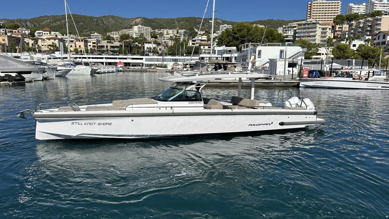 Axopar 37 Sun-Top