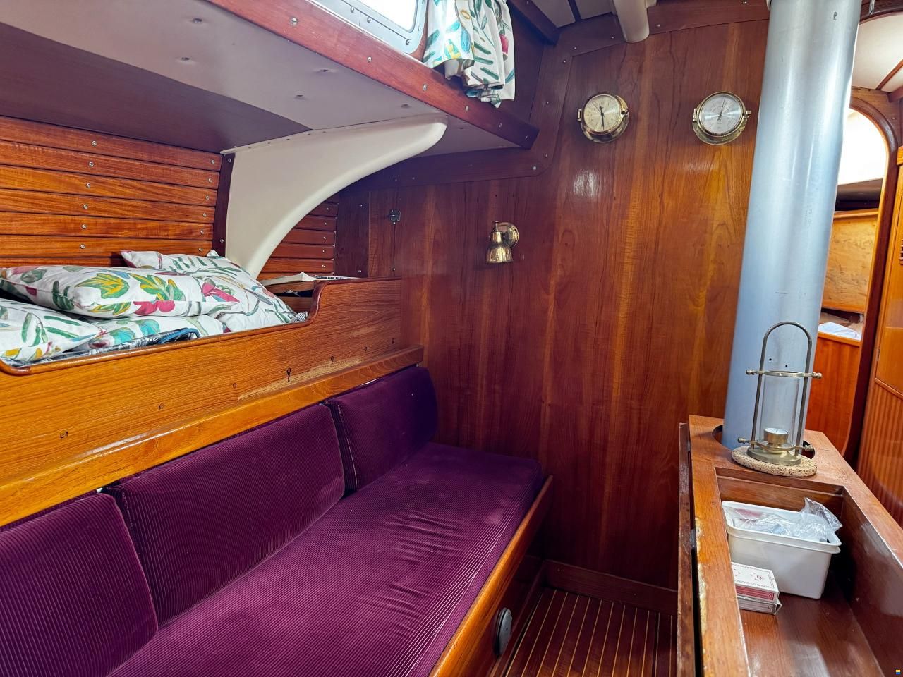 Nautors Swan 37