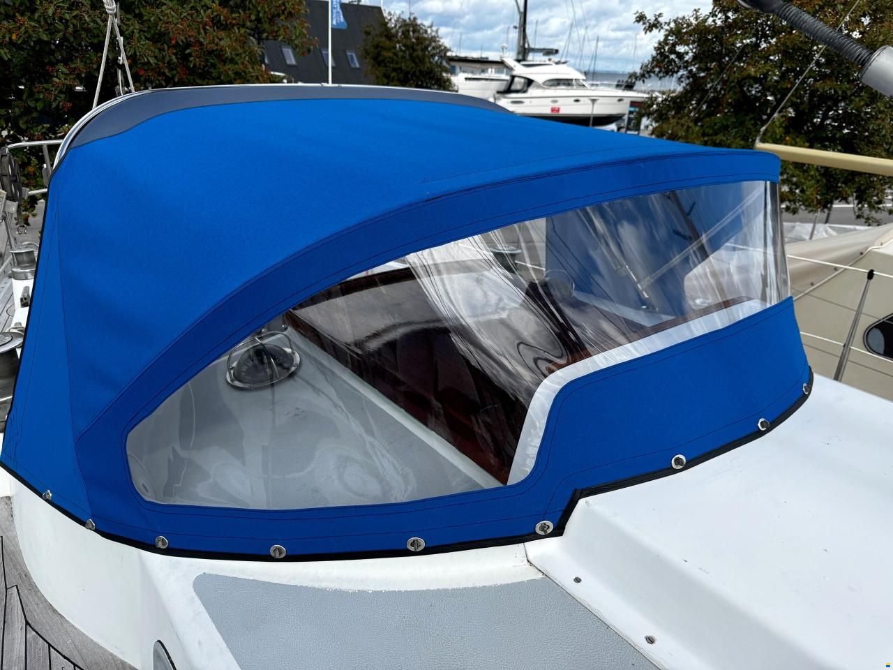 Nautors Swan 37