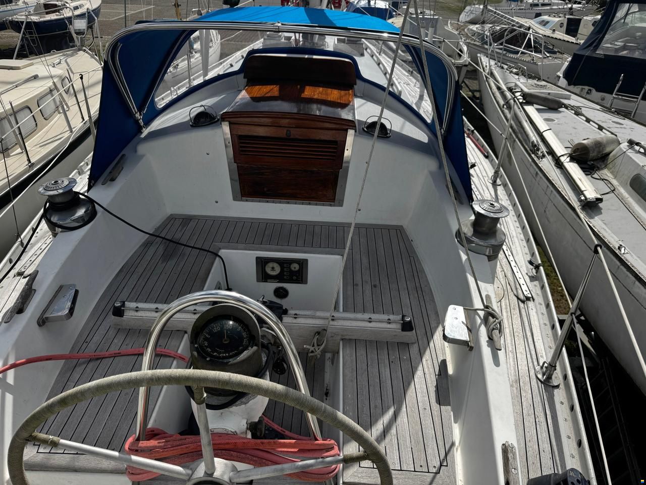 Nautors Swan 37