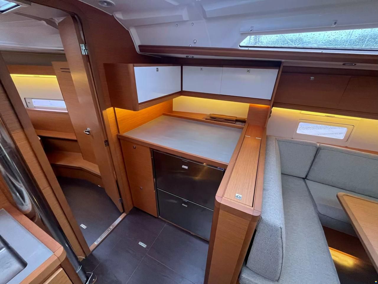 Dufour 430