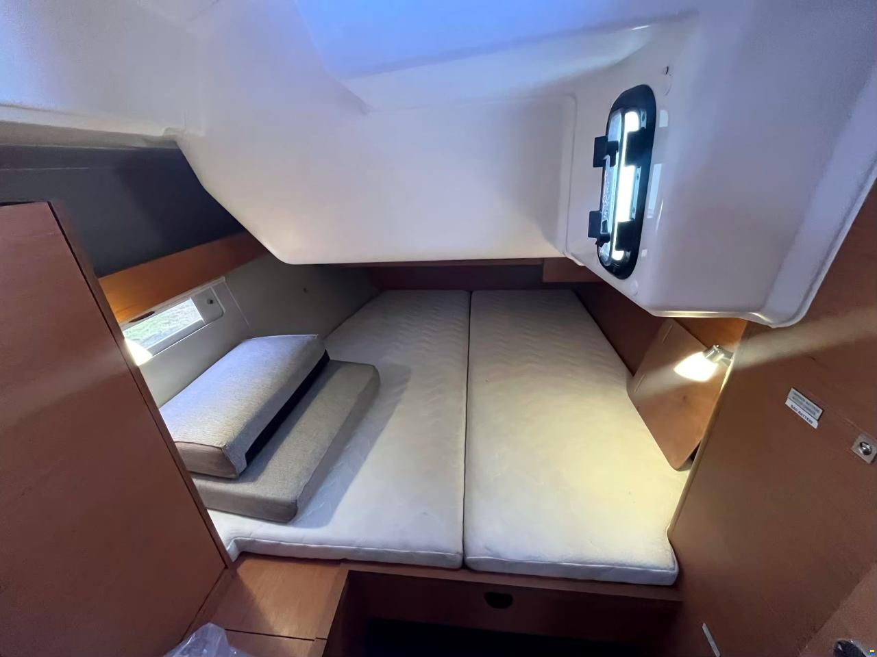 Dufour 430