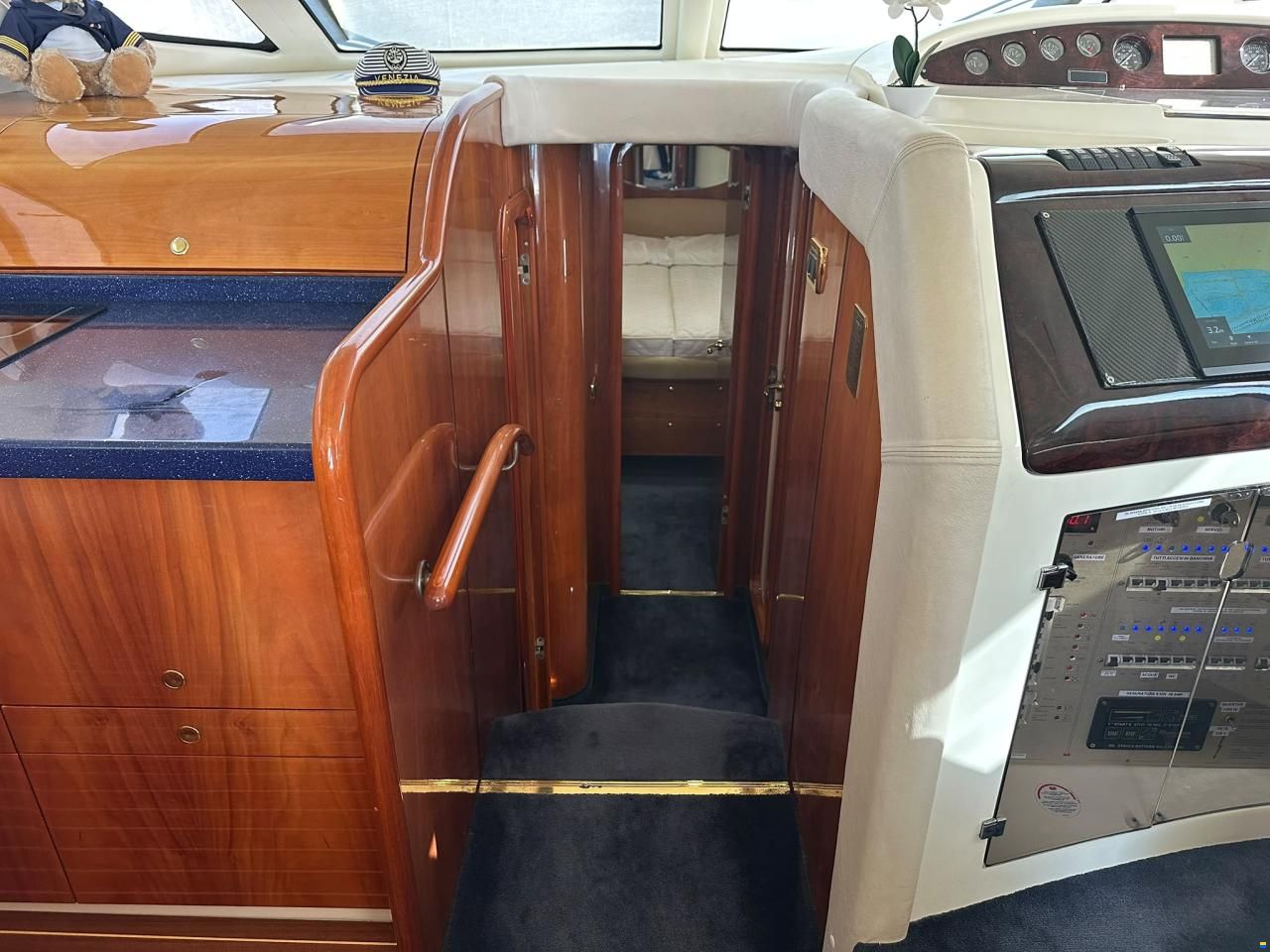 Cranchi Atlantique 48