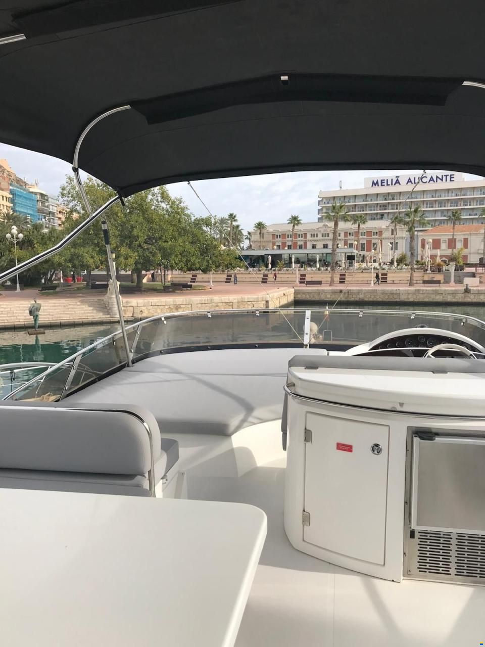 Sunseeker Manhattan 60