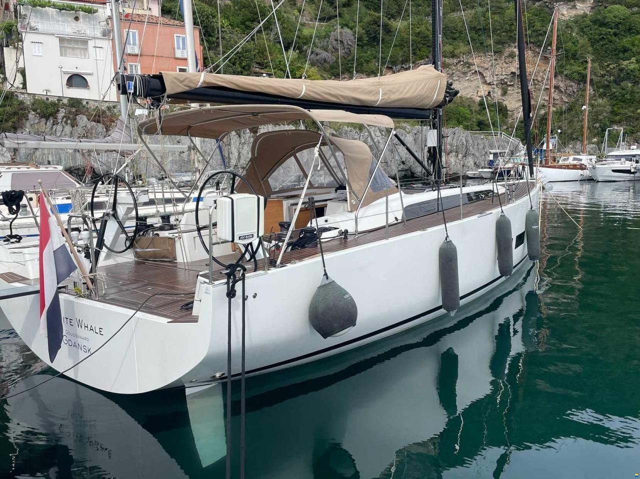 Solaris 44