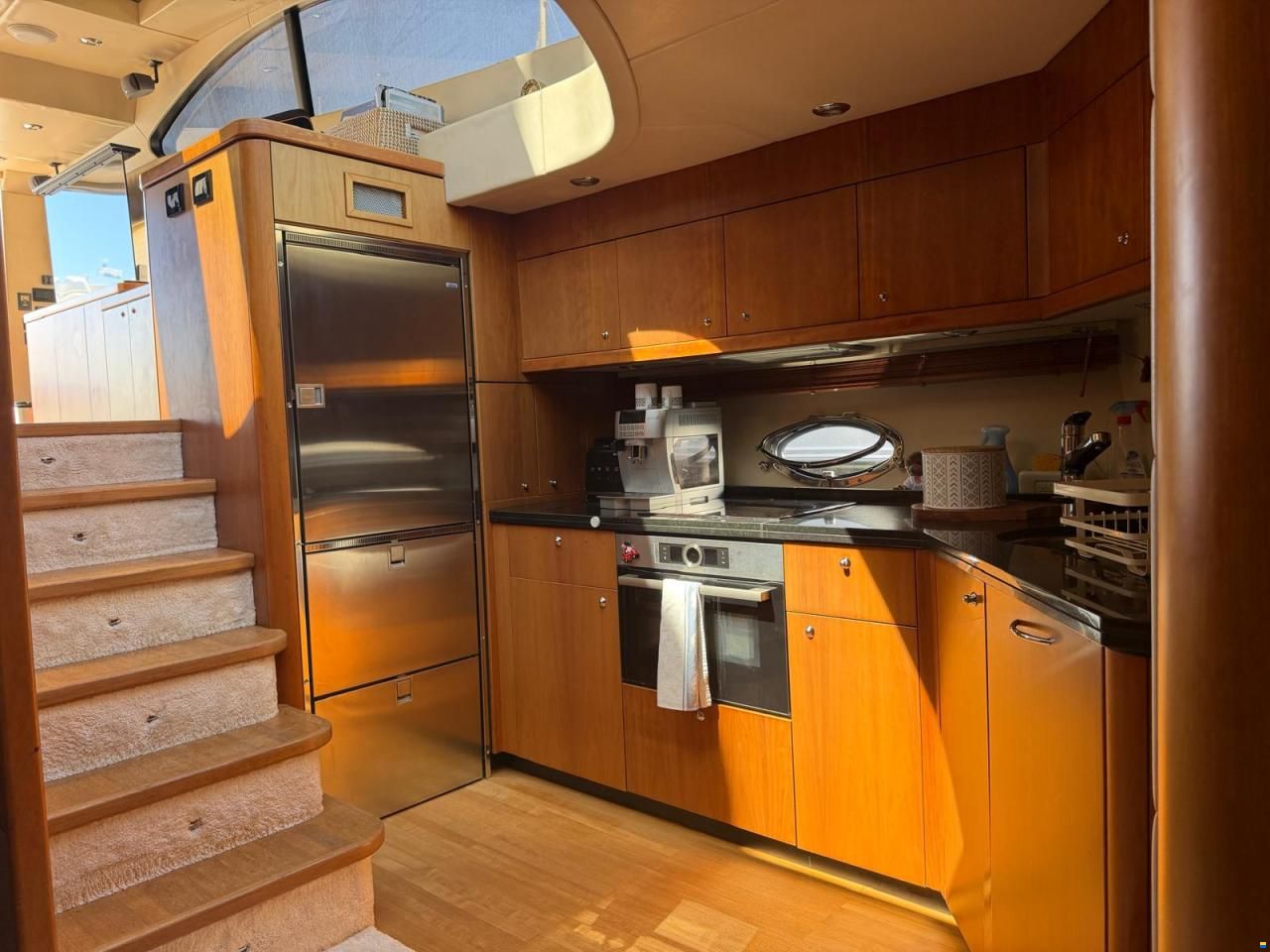 Sunseeker Predator 62