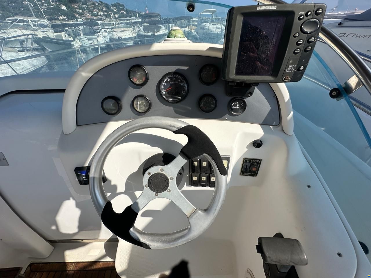 Rio 750 Day Cruiser