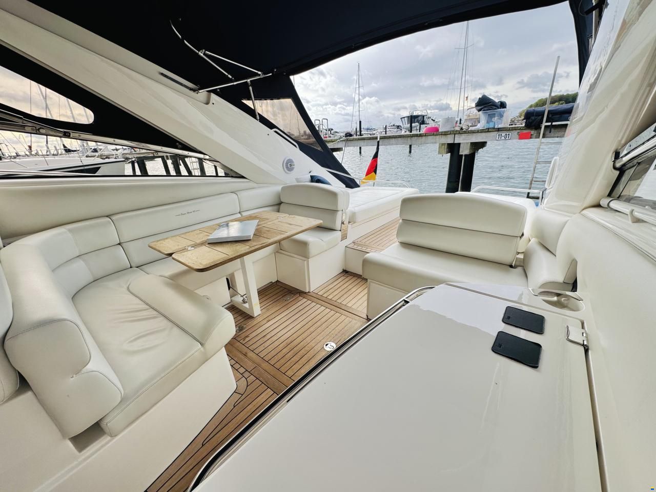 Sunseeker Superhawk 43