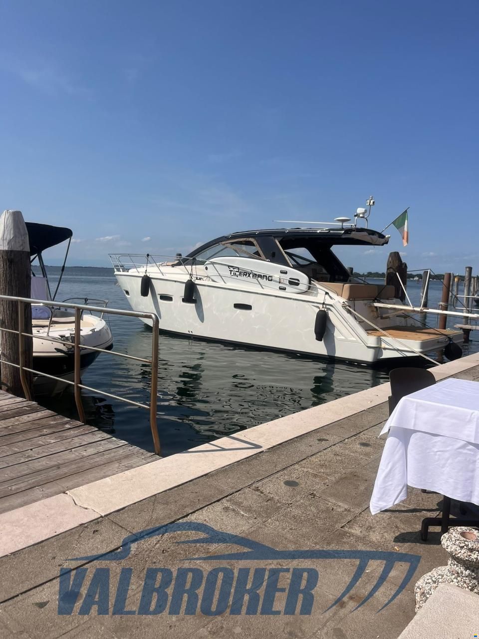 Sealine SC 35