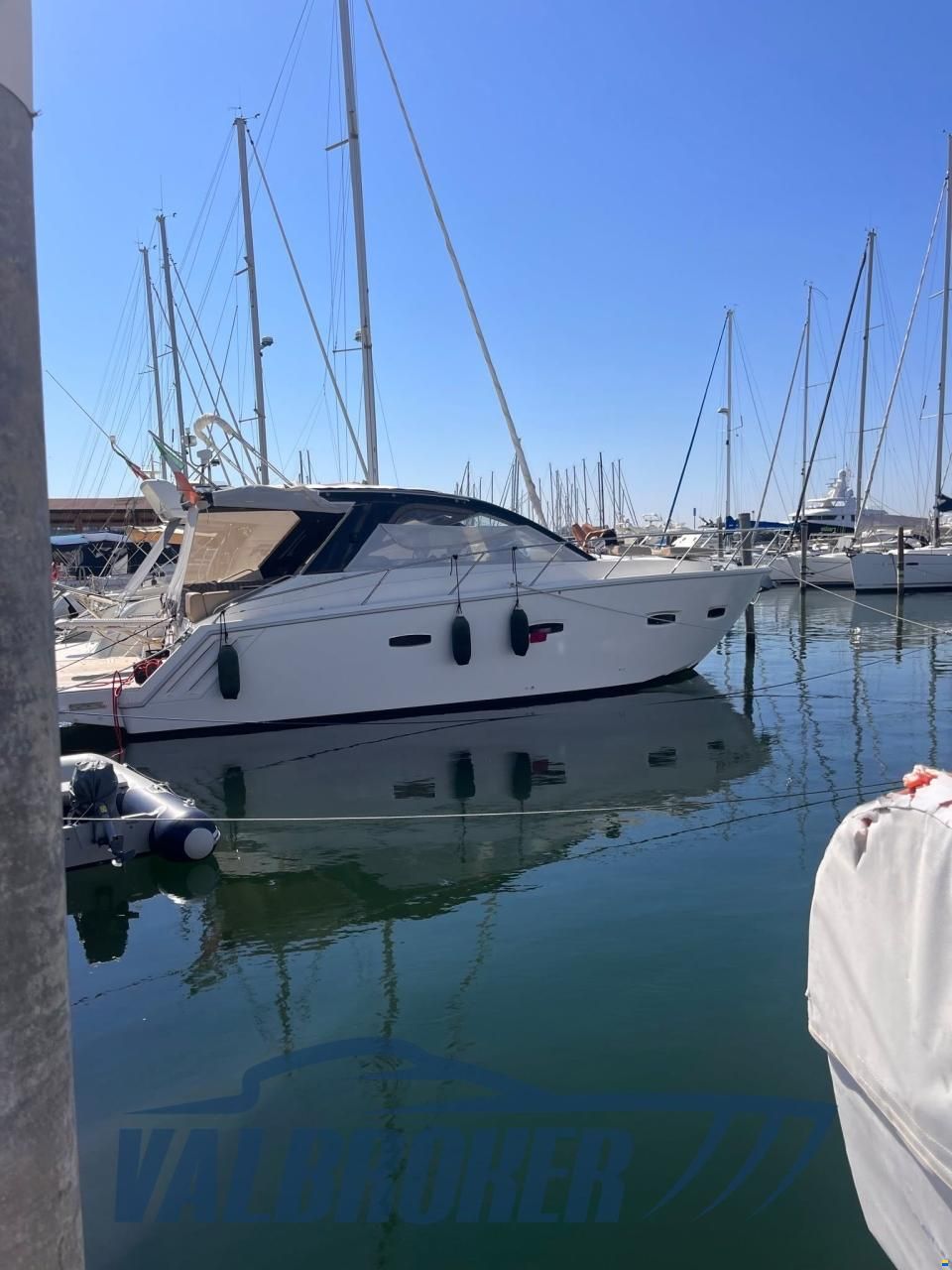 Sealine SC 35