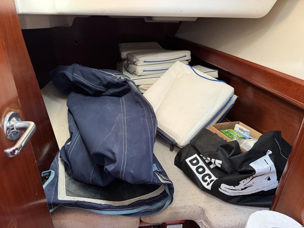 Beneteau Oceanis 373