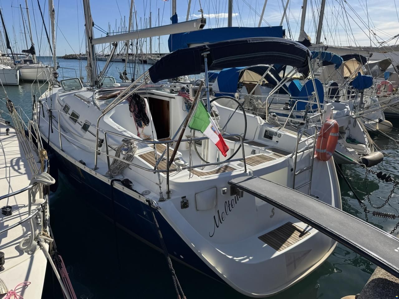 Beneteau Oceanis 373