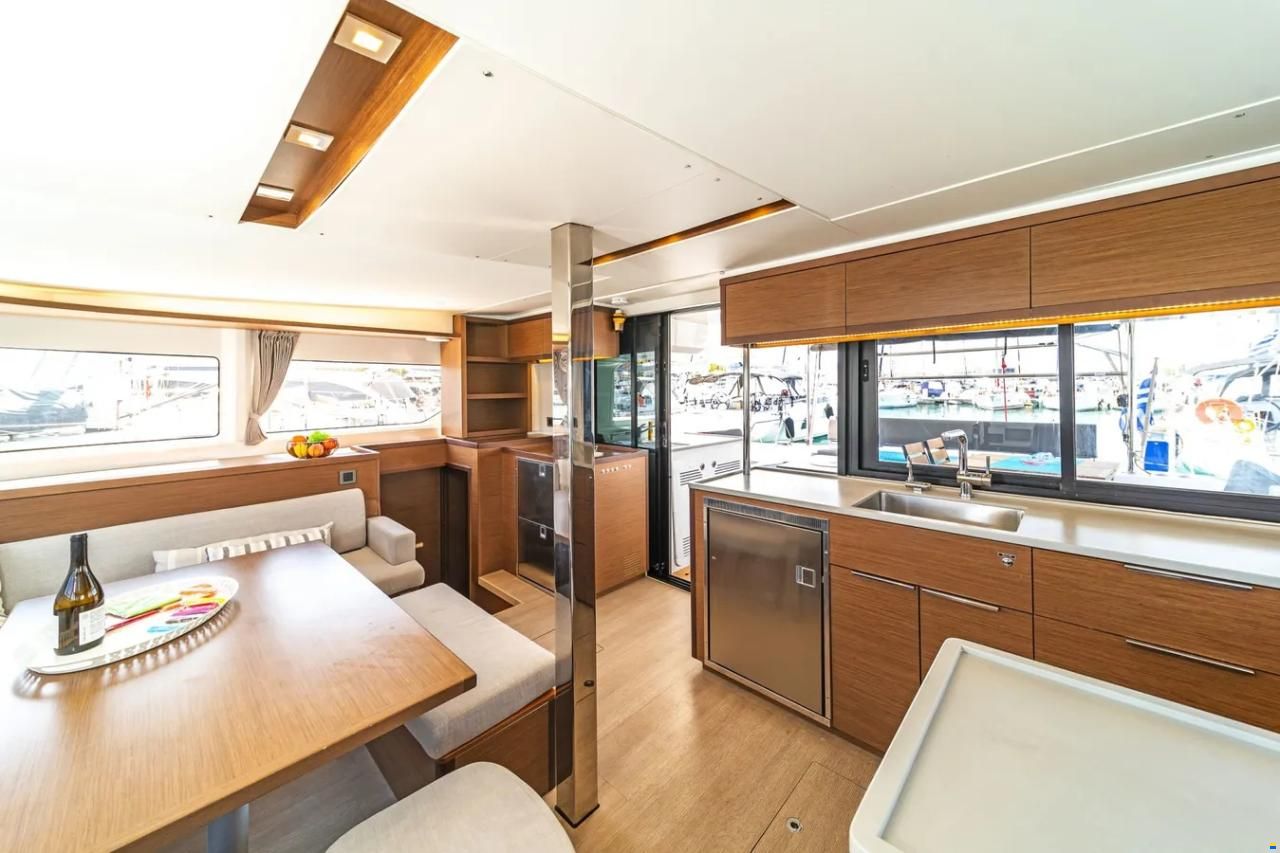 Lagoon 46
