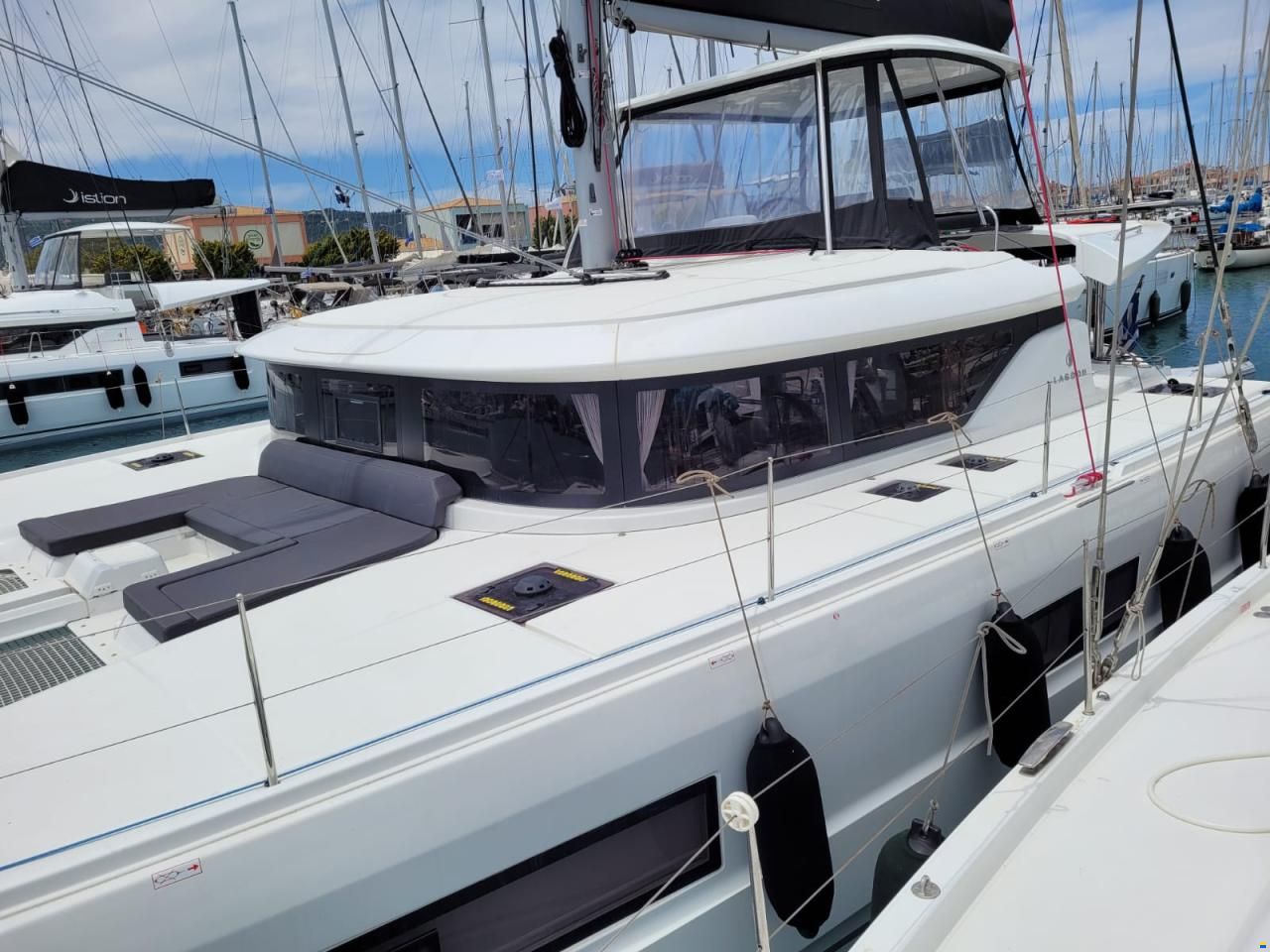 Lagoon 46