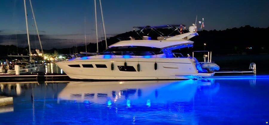 Prestige 550