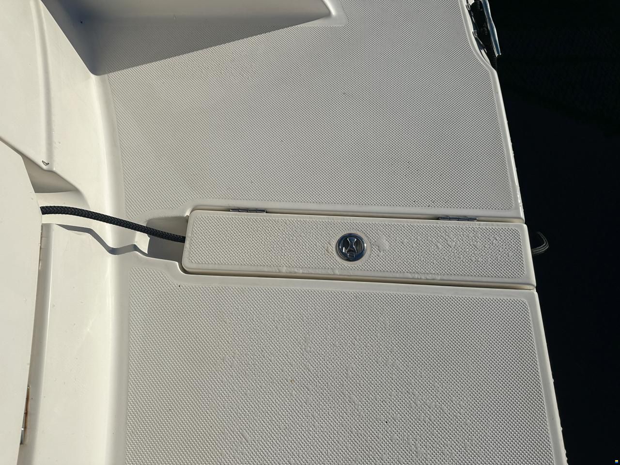 Meridian Yachts 391 Sedan