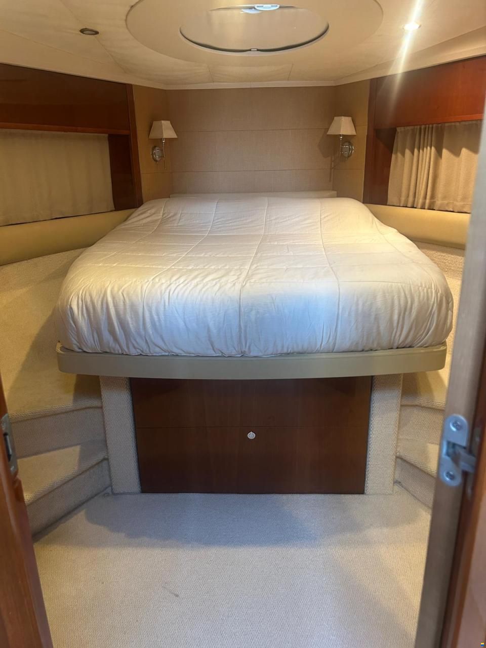 Princess V53