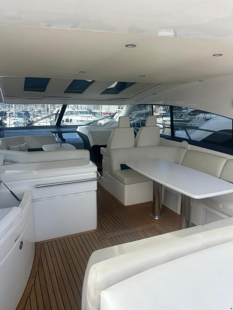 Princess V53