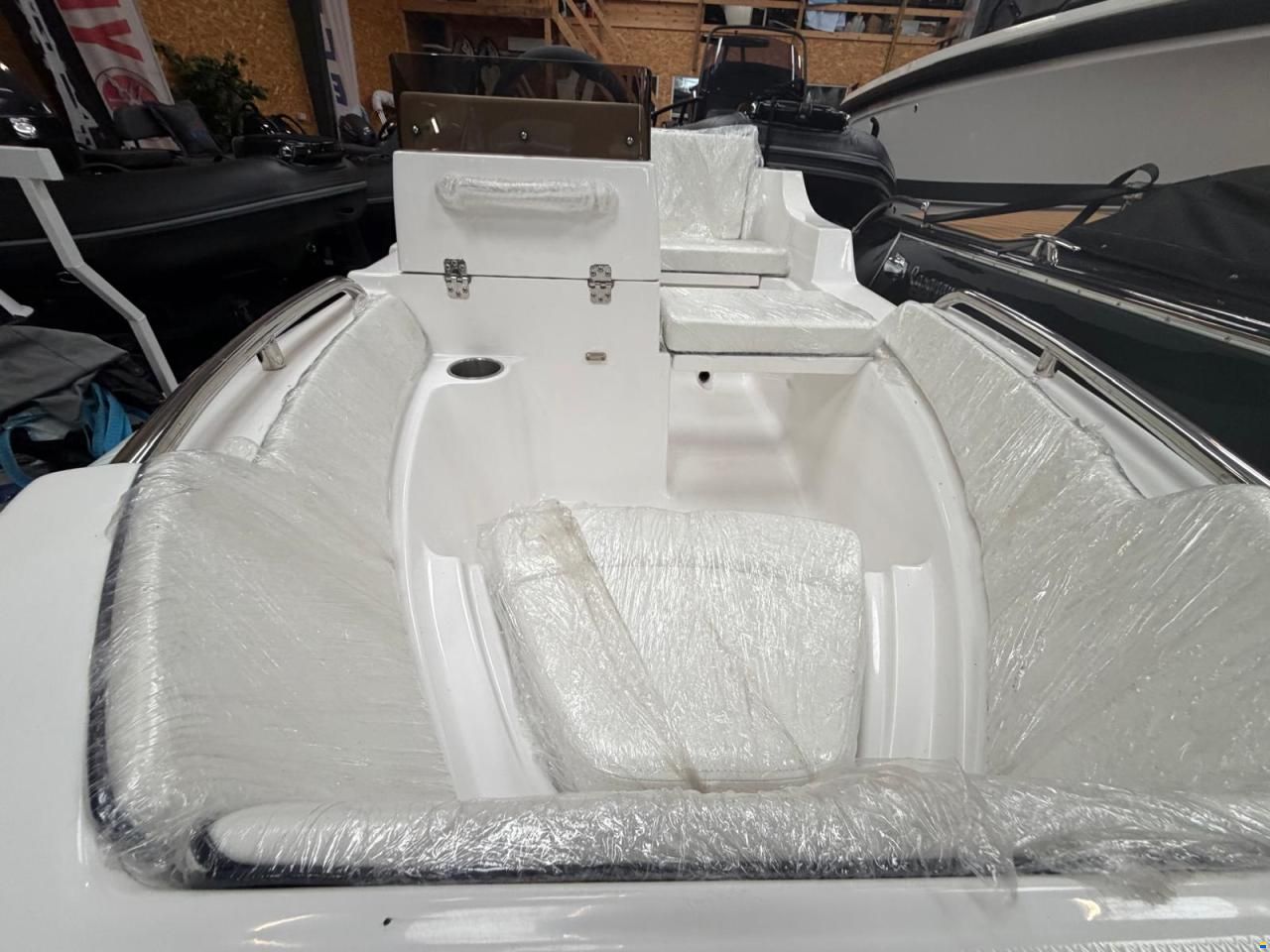AB Inflatables 11 DLX/Deluxe