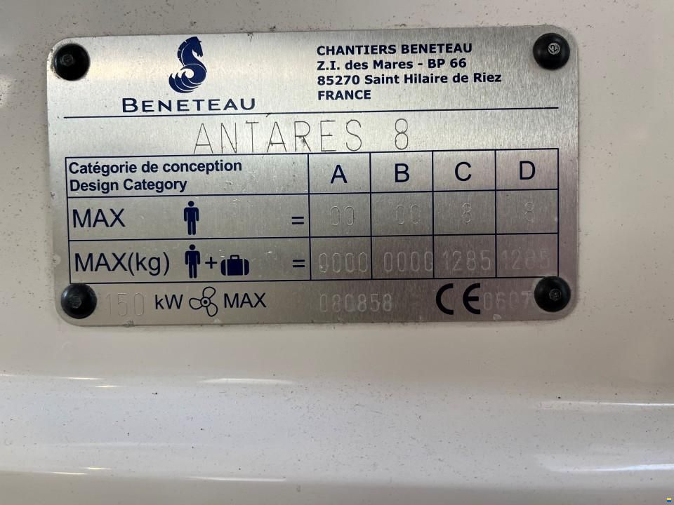 Beneteau Antares 8 Seamotion