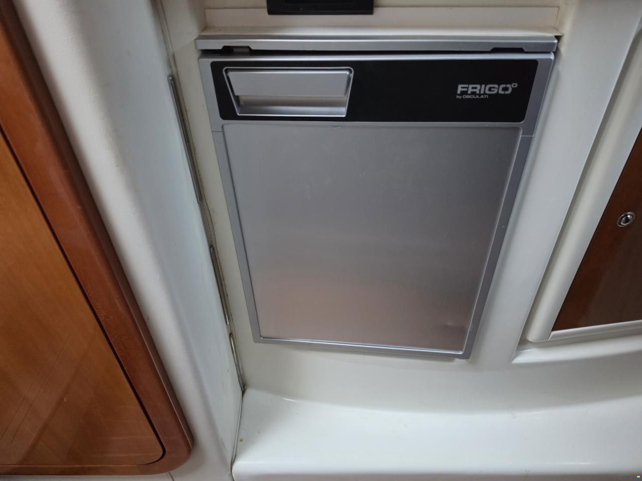 Airon Marine 325