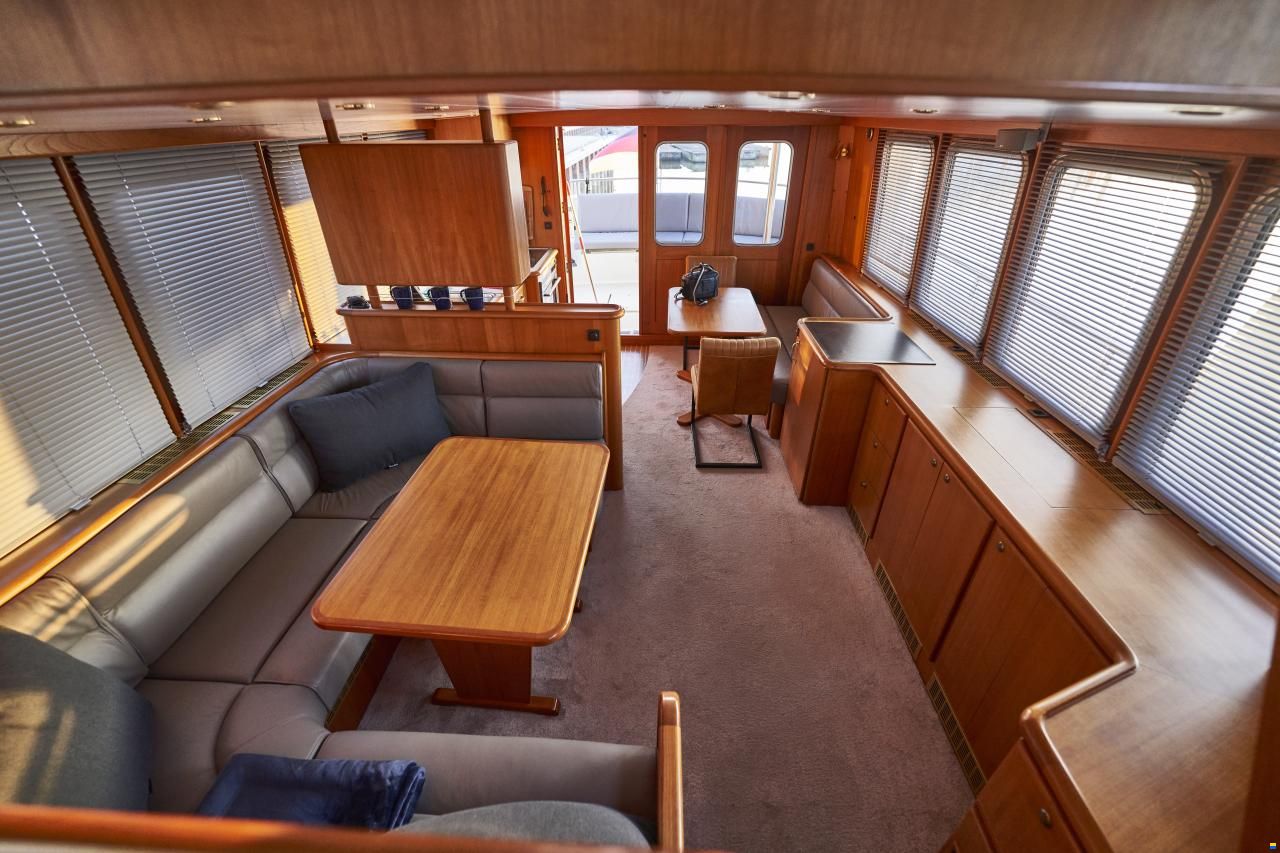 Alm Almtrawler 1600AD