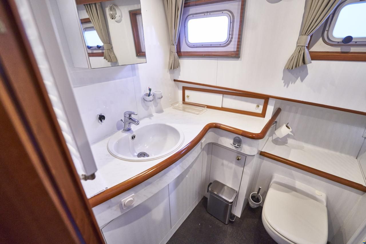 Alm Almtrawler 1600AD
