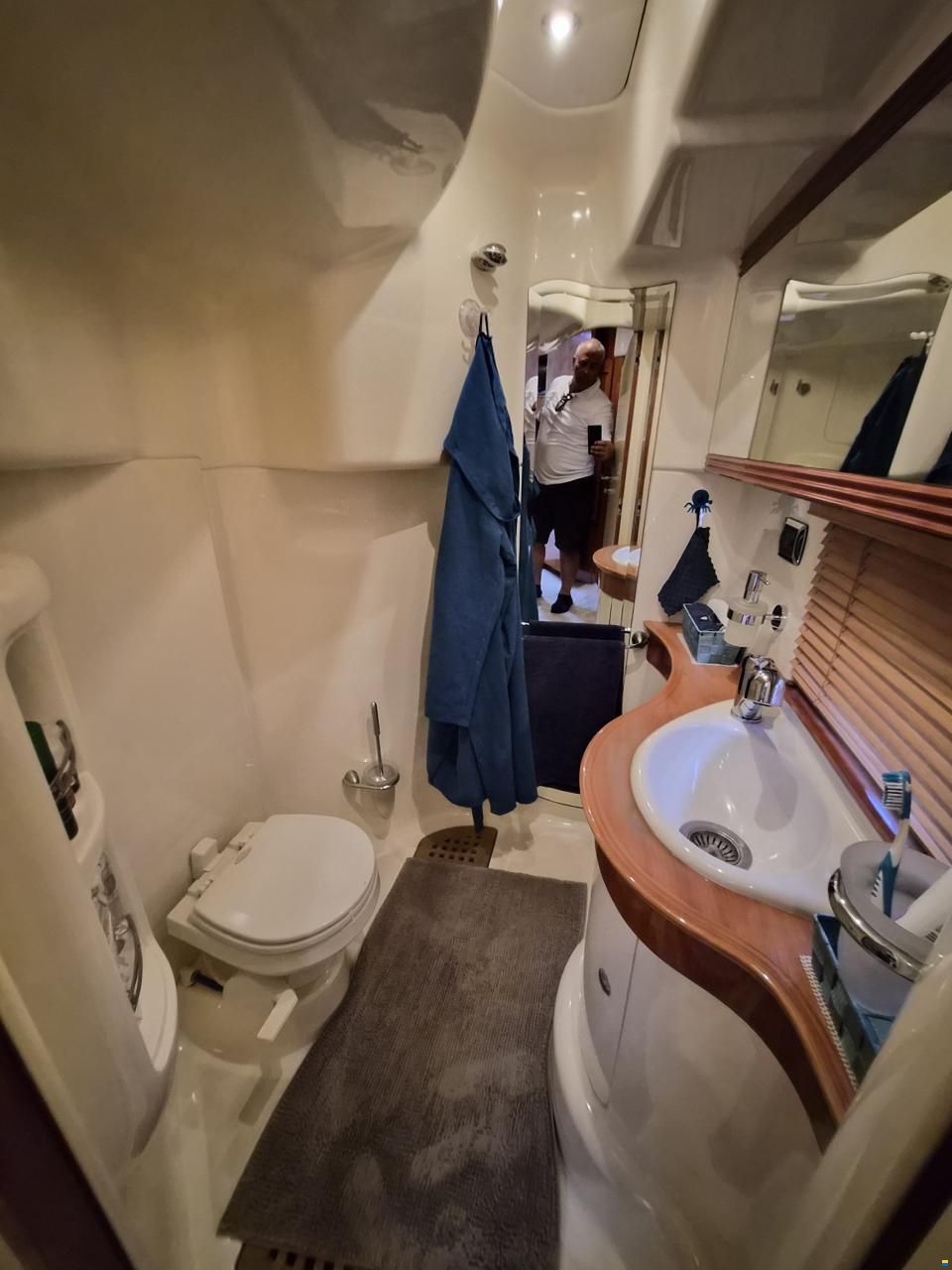 Gobbi ATLANTIS 42