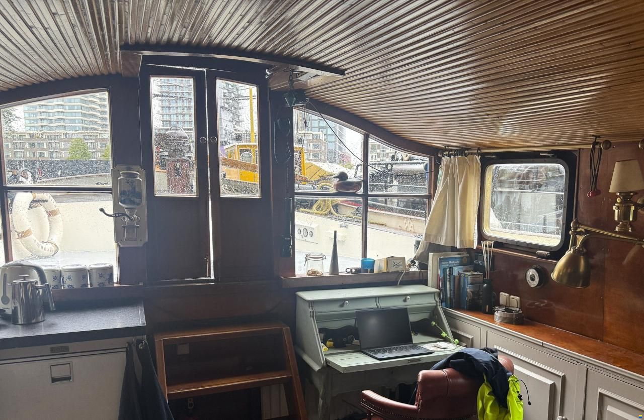 Tjalk Varend Woonschip