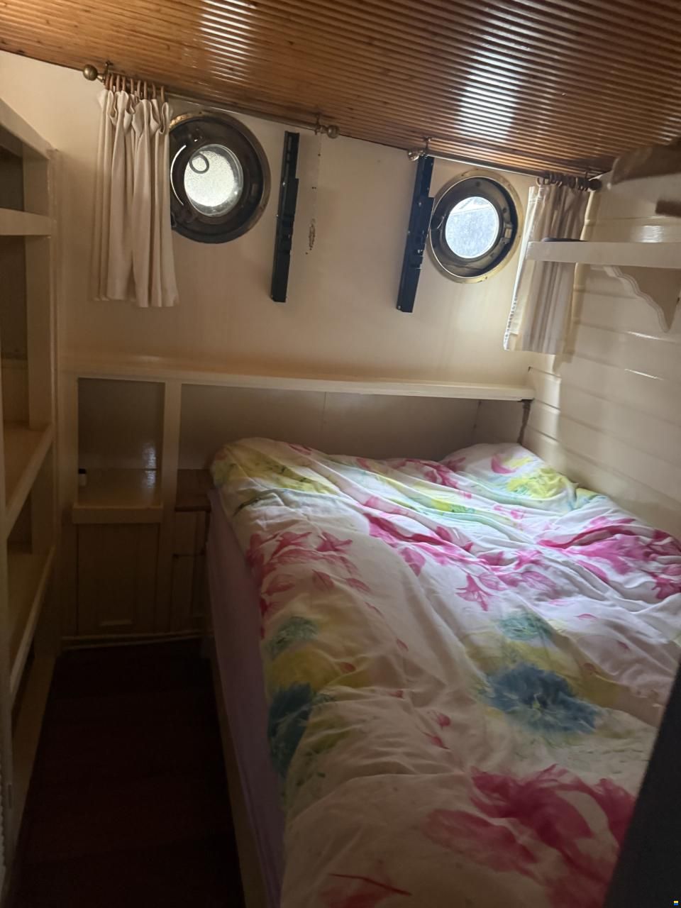 Tjalk Varend Woonschip