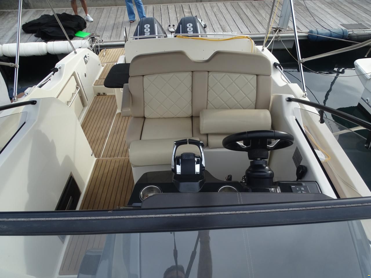 Quicksilver QS875