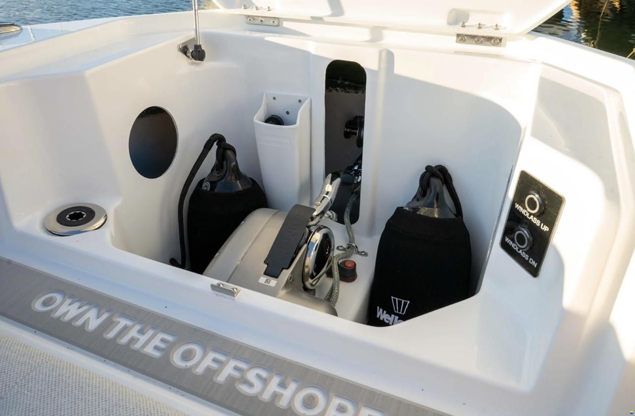 Wellcraft 28 T-Top