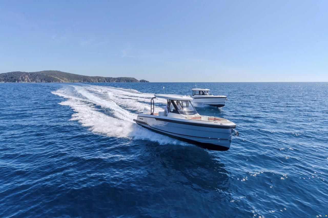 Wellcraft 28 T-Top