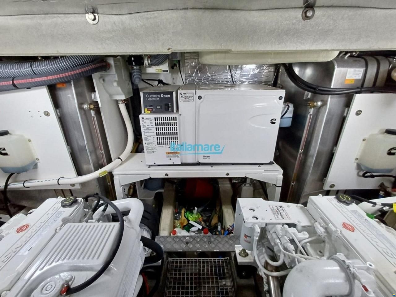 Prestige 590 F