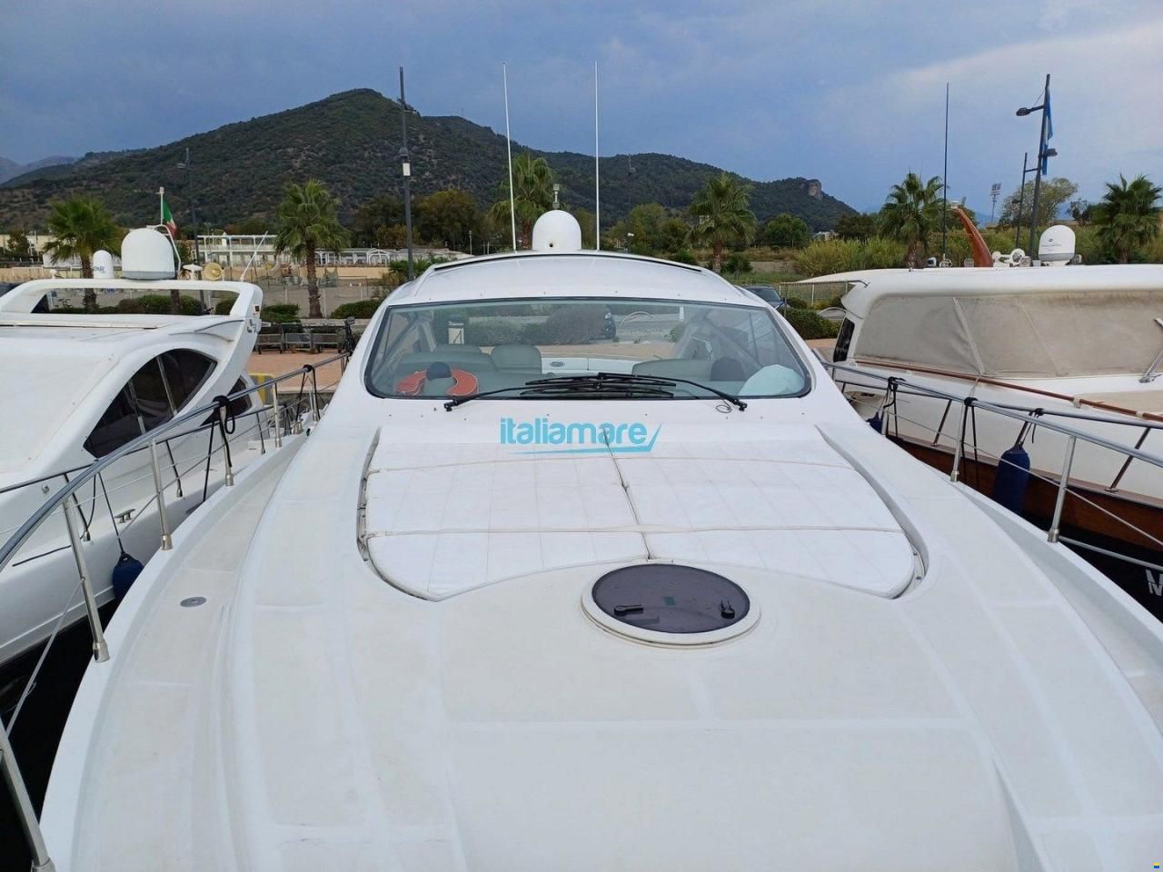 Pershing 56