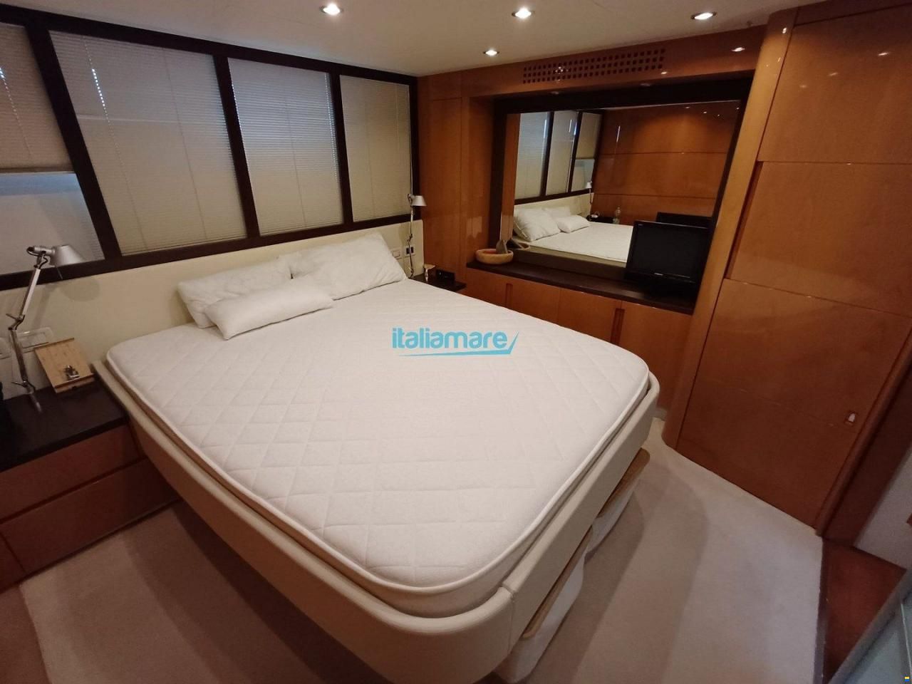 Pershing 56