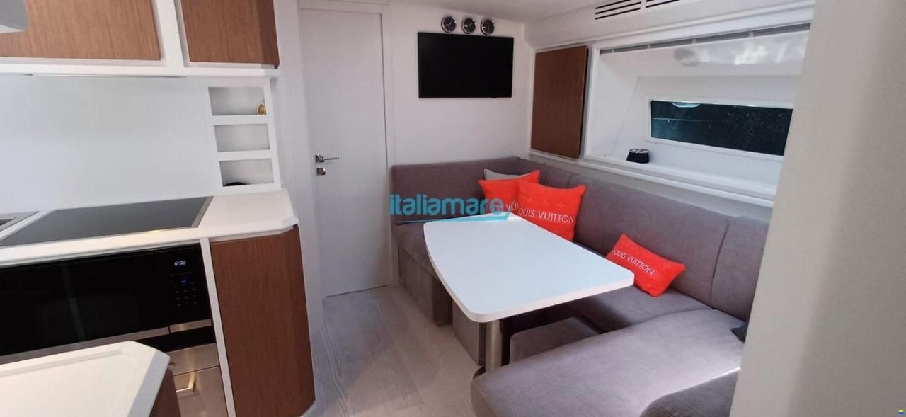 Itama 62