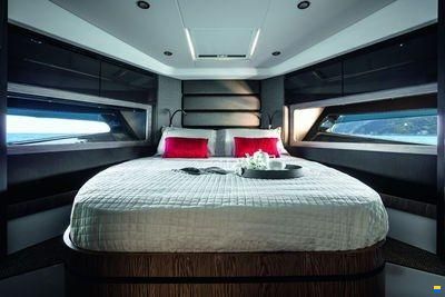 Azimut Atlantis 45