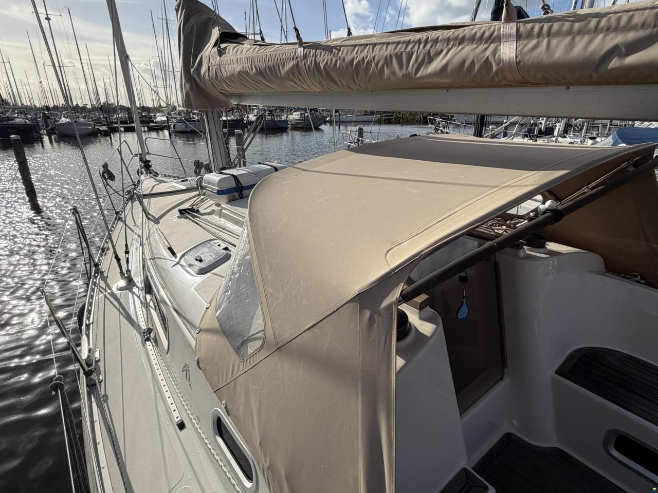 Hanse 311