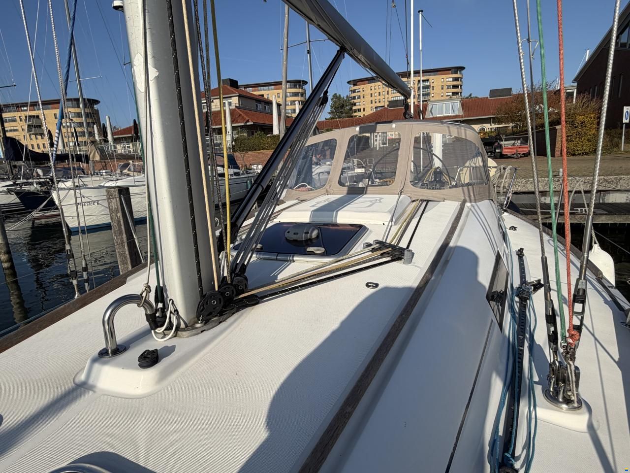Dufour 34 Performance
