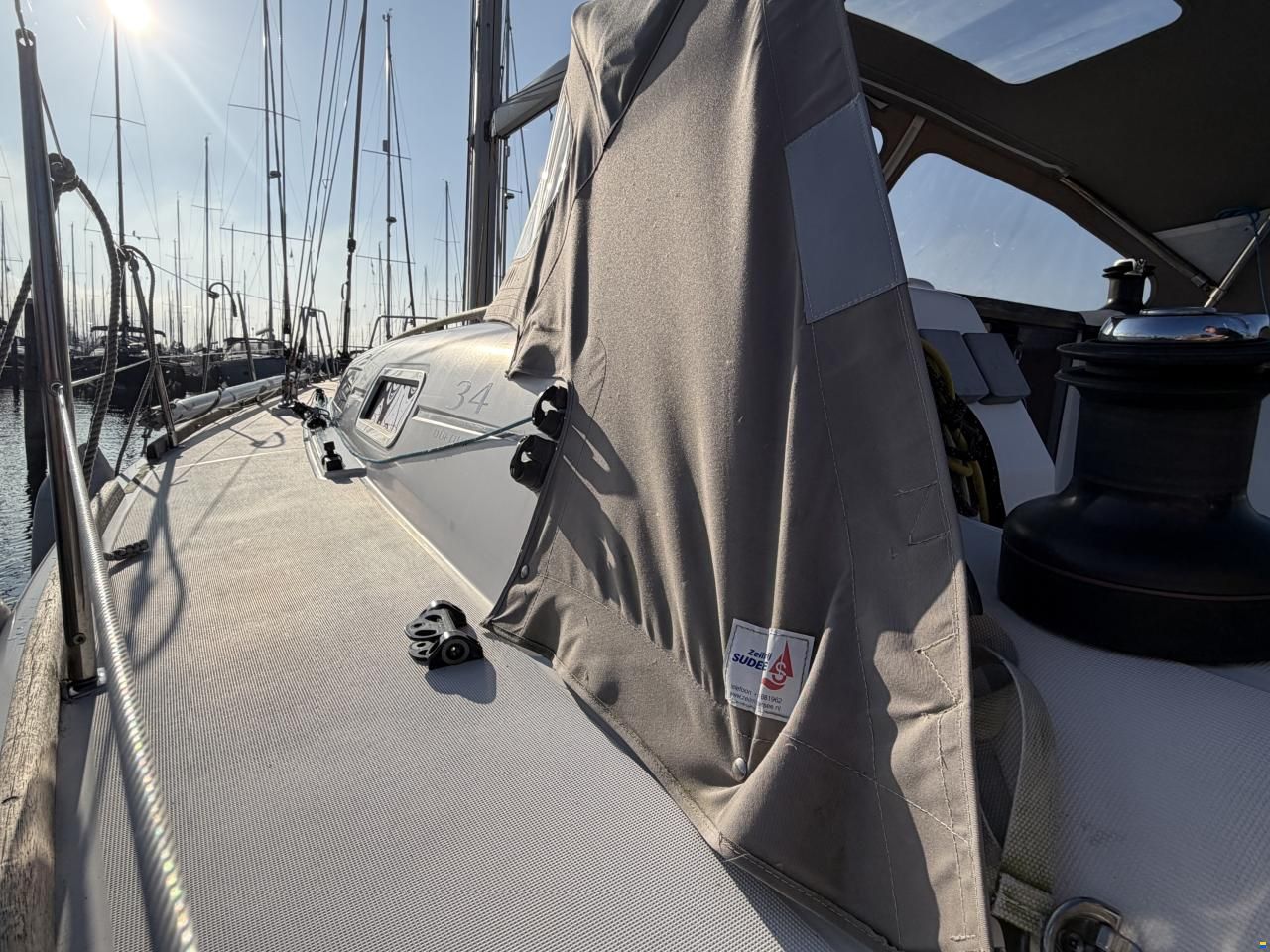 Dufour 34 Performance