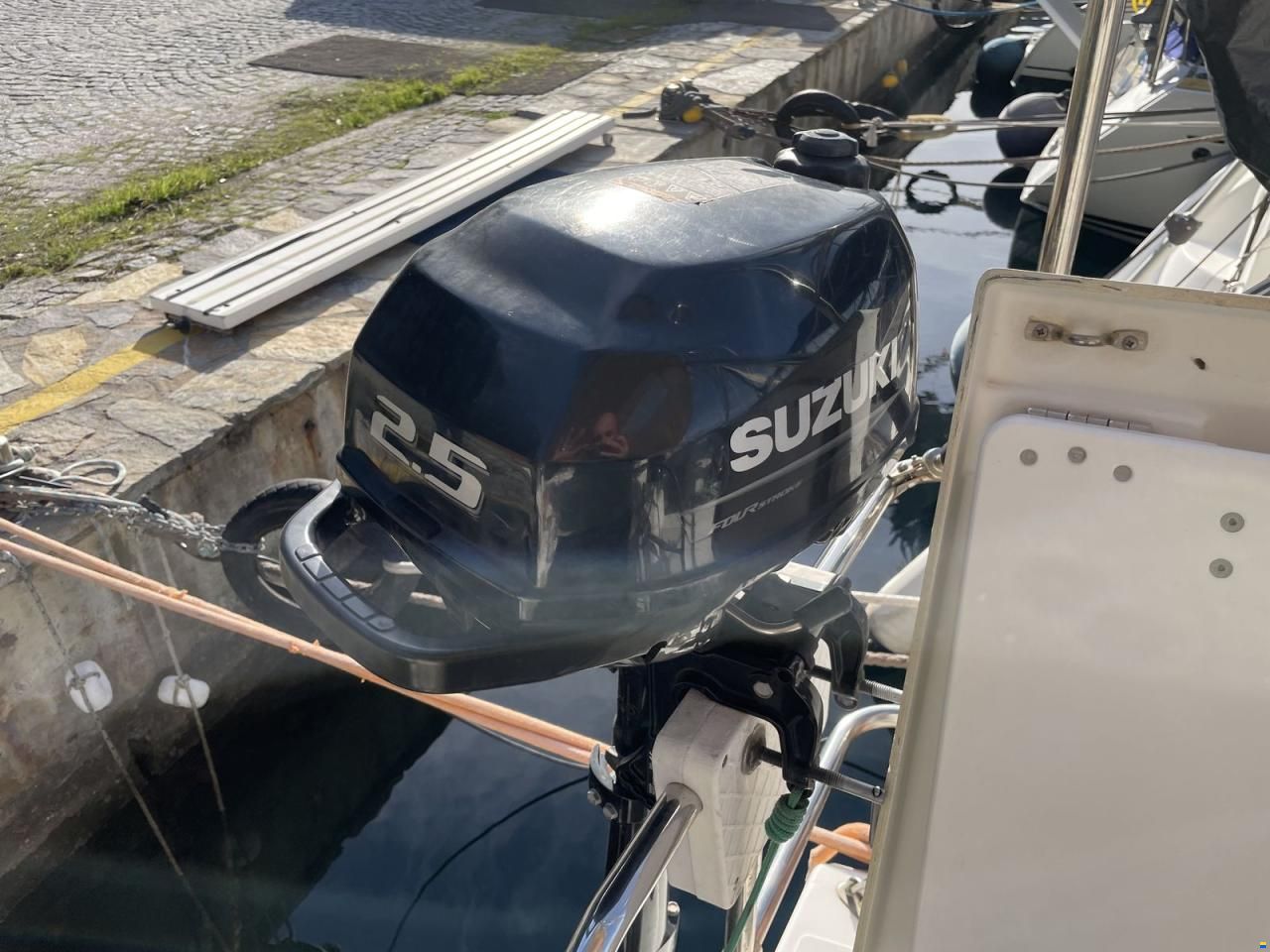 Beneteau Oceanis 38 Cruiser