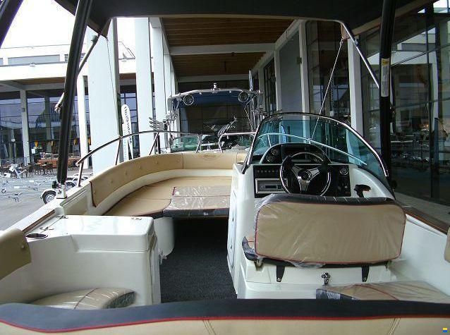 Marinello 22 Open- Gro&szlig;er Deckliner