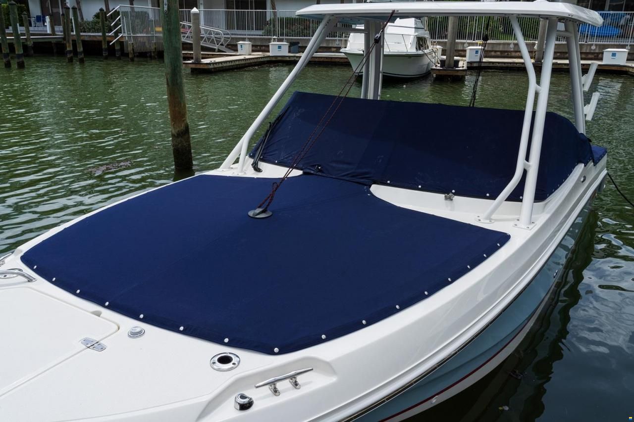 Boston Whaler 240 Vantage