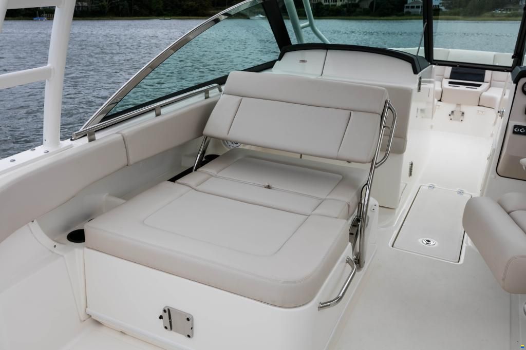 Boston Whaler 280 Vantage