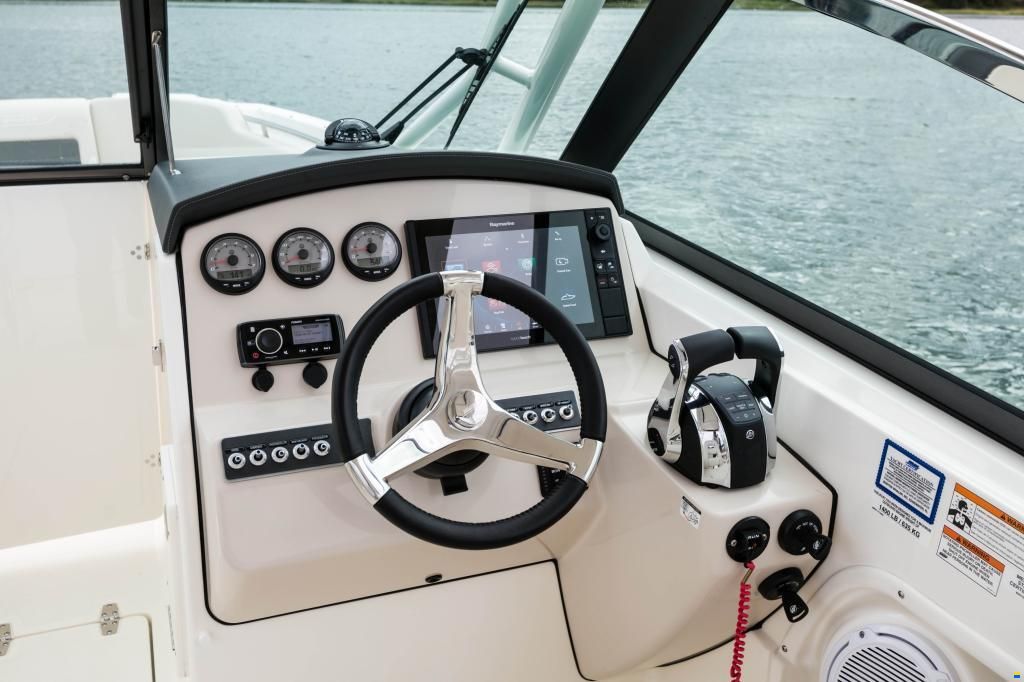 Boston Whaler 280 Vantage