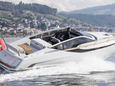 Fairline F//Line 33 Testbericht